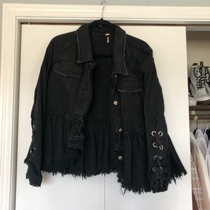 FREE PEOPLE NEVER WORN DENIM JACKET